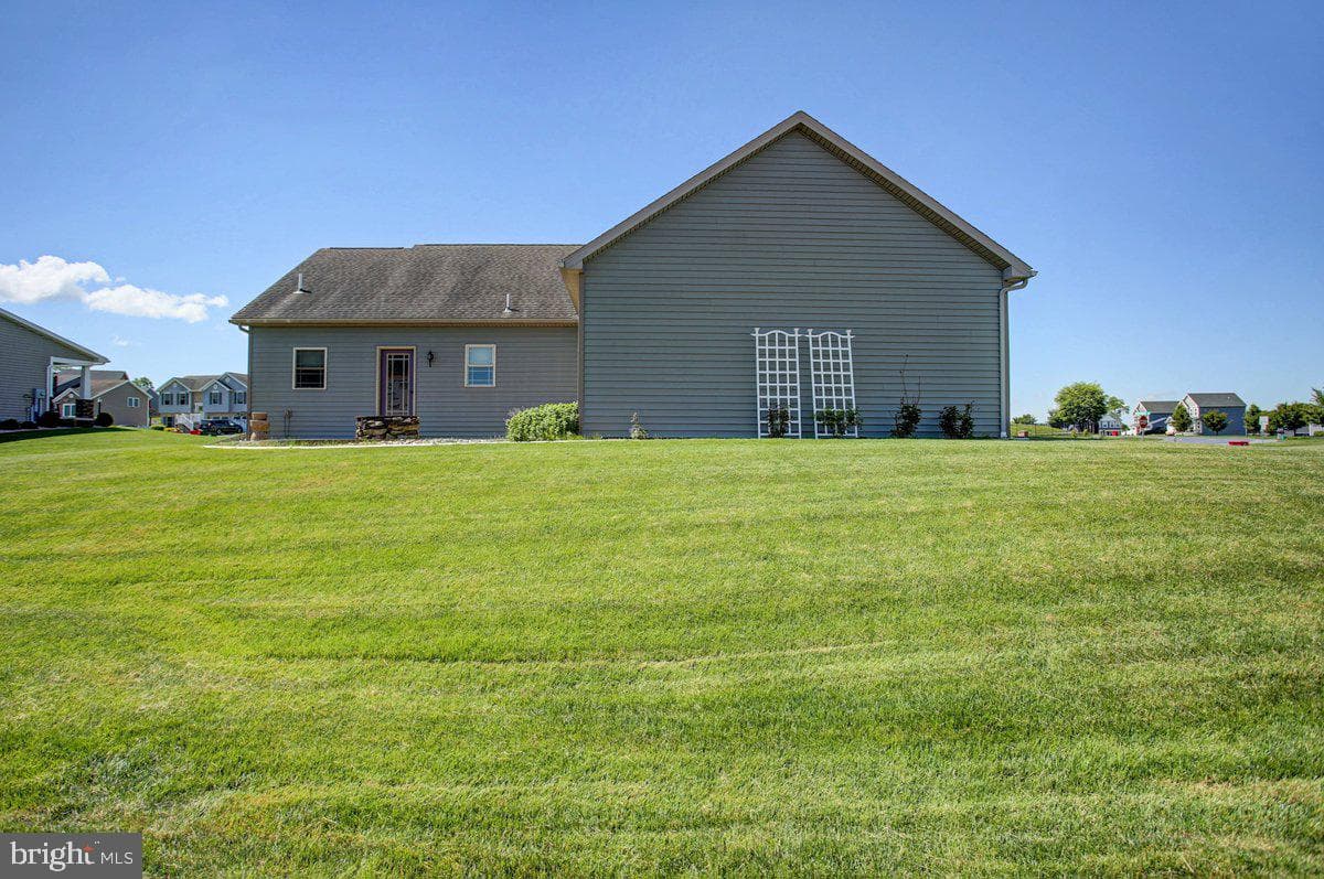 702 Southwood Drive photo 37