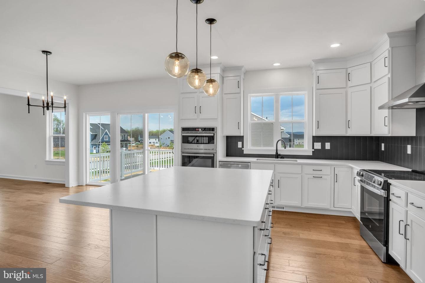139 Berkshire Drive photo 4