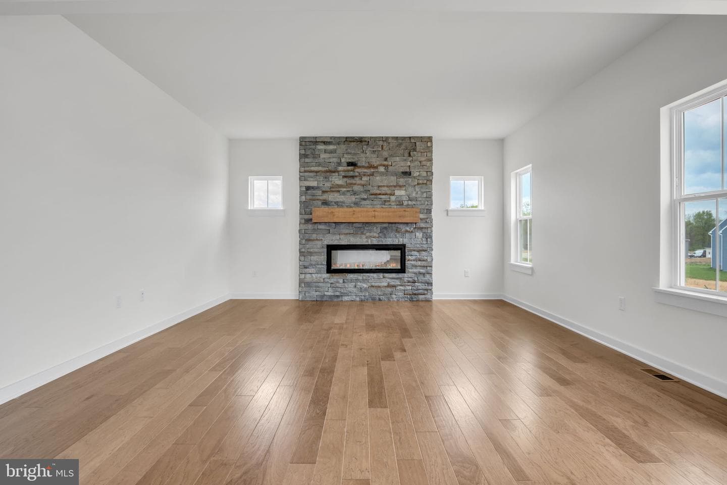 139 Berkshire Drive photo 7