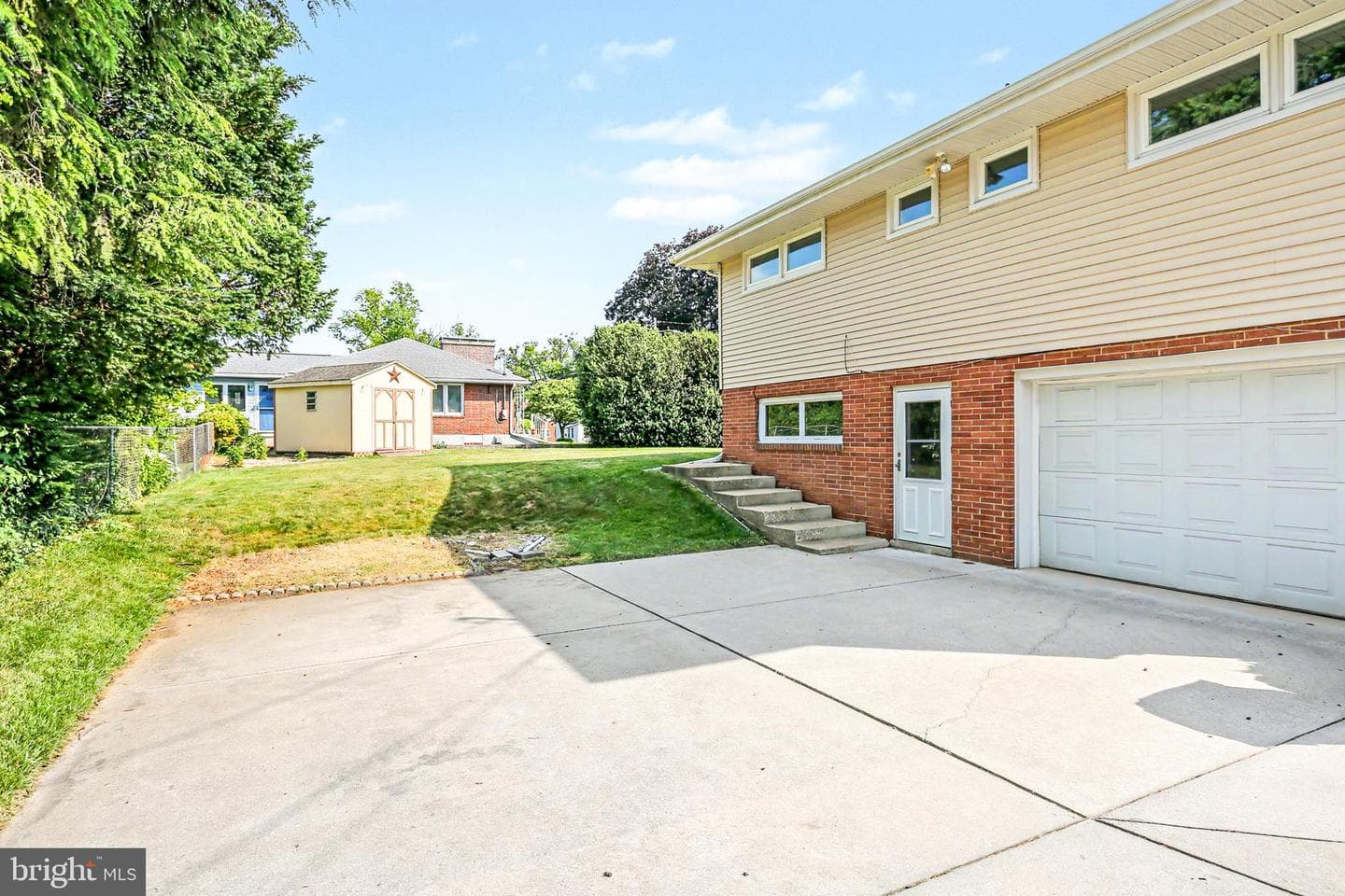 616 16th Street photo 32
