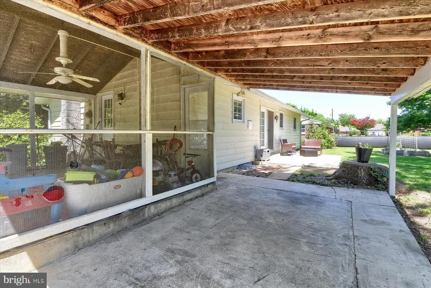 113 S Orange Street photo 22