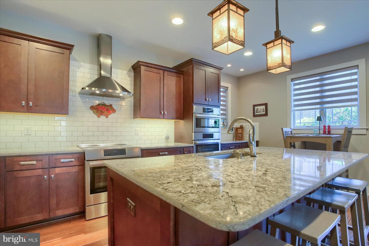 221 Wilson Street photo 24
