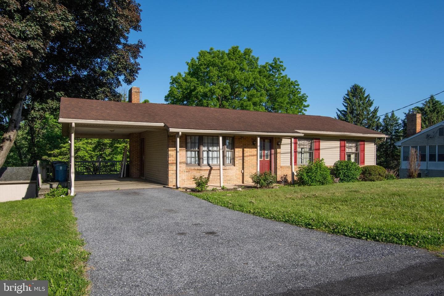 112 Stoner Drive photo 28