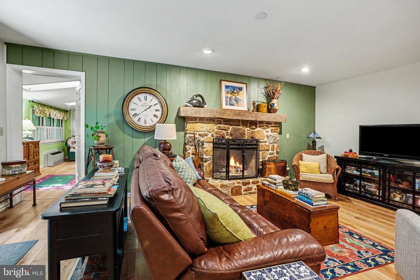 1204 Fleetwood Drive photo 5