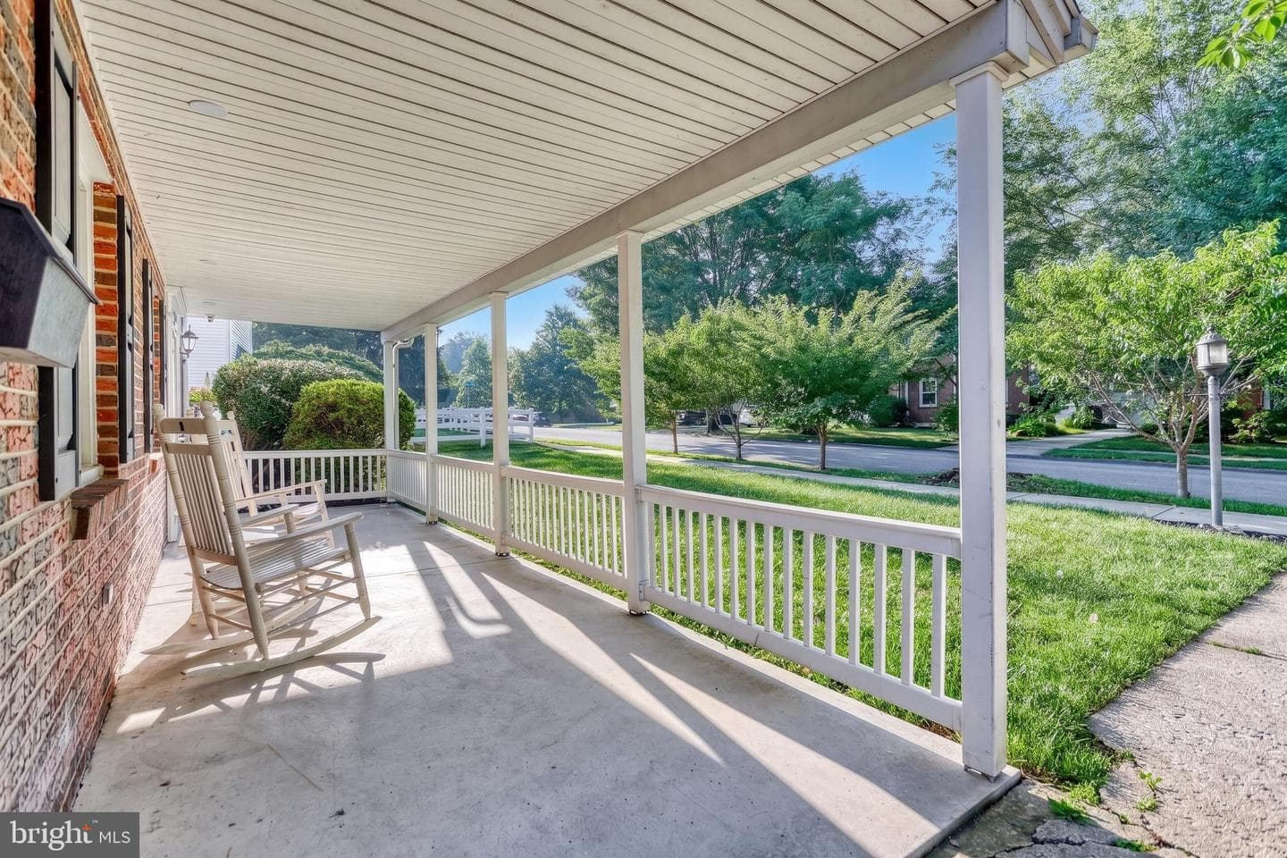 370 Beverly Road photo 7