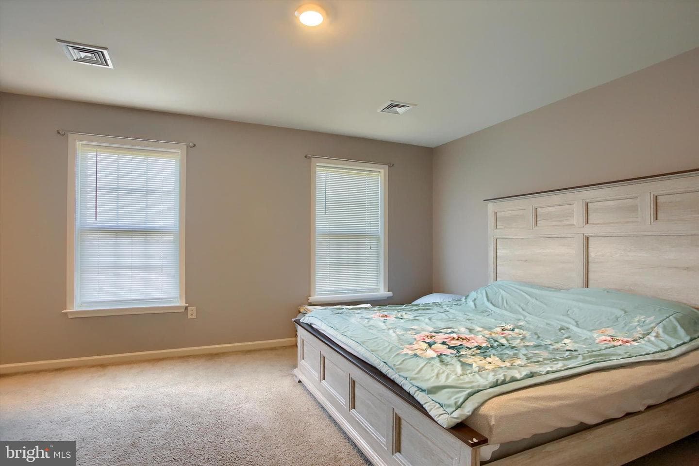 6347 Mercury Drive photo 21