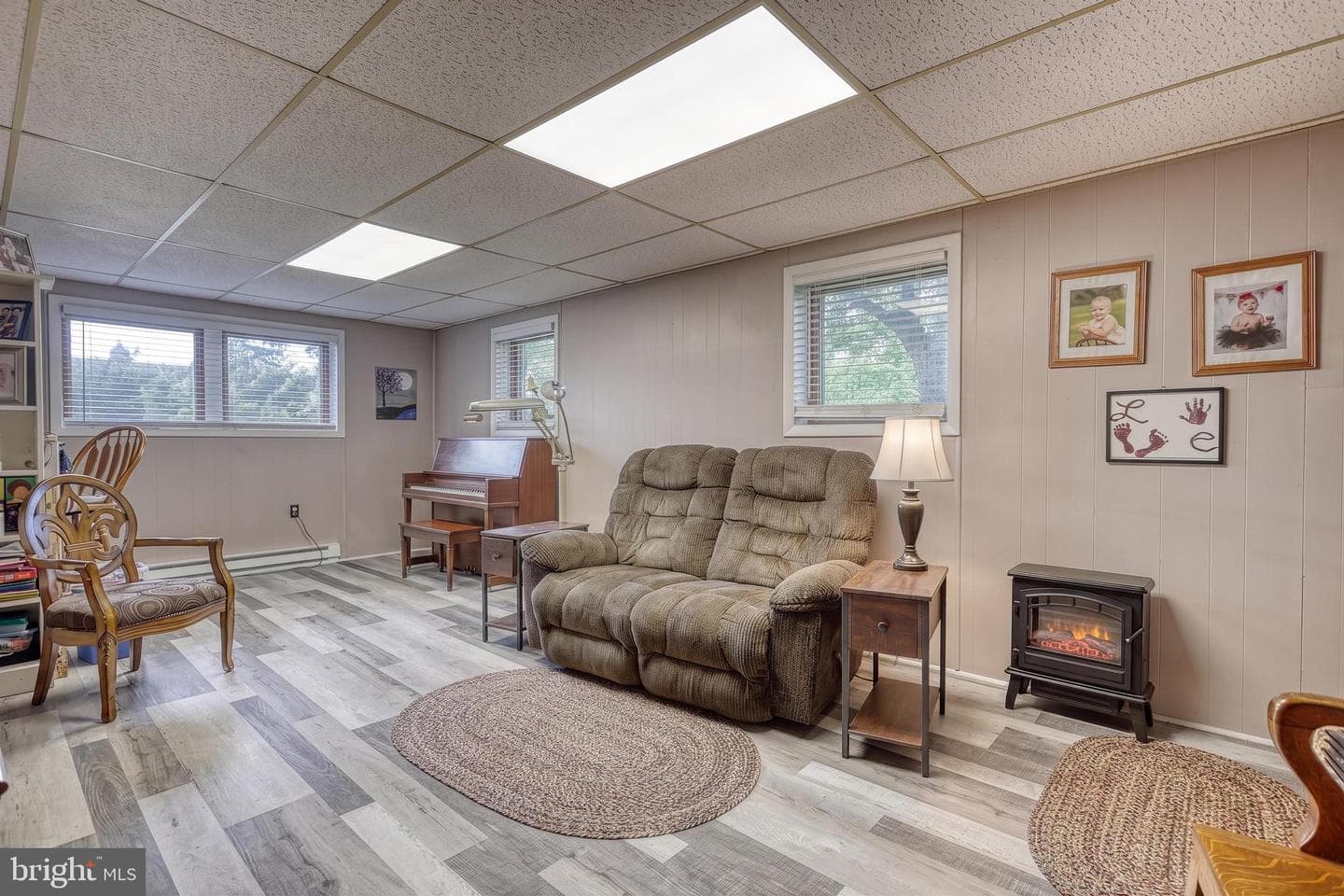 1917 Douglas Drive photo 16