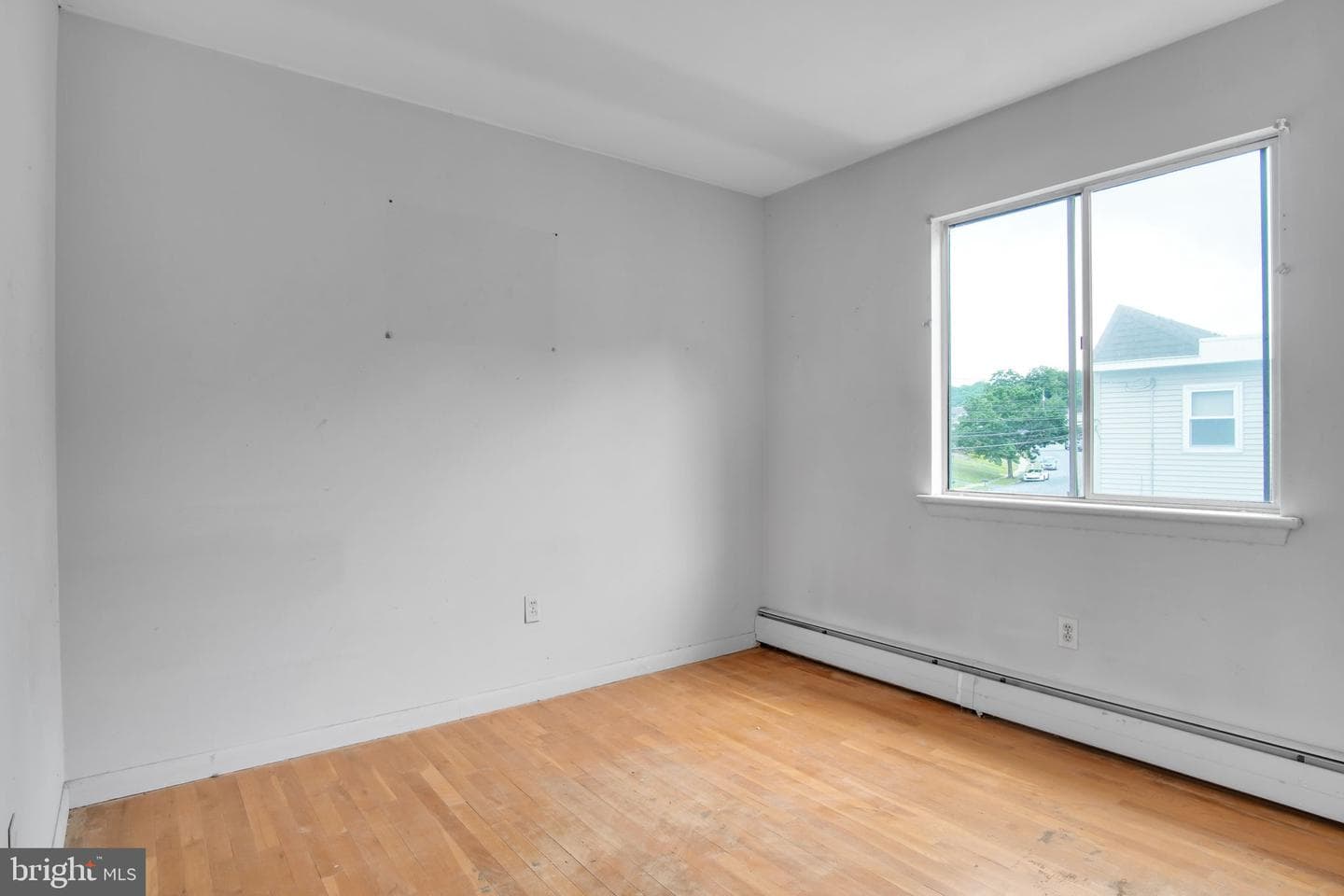 649 Erford Road photo 21