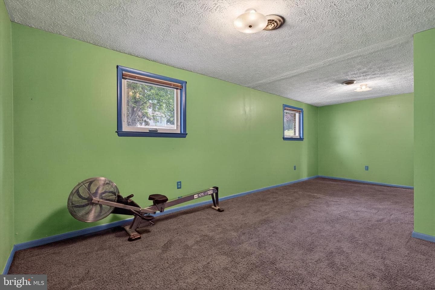 807 Lancelot Avenue photo 30