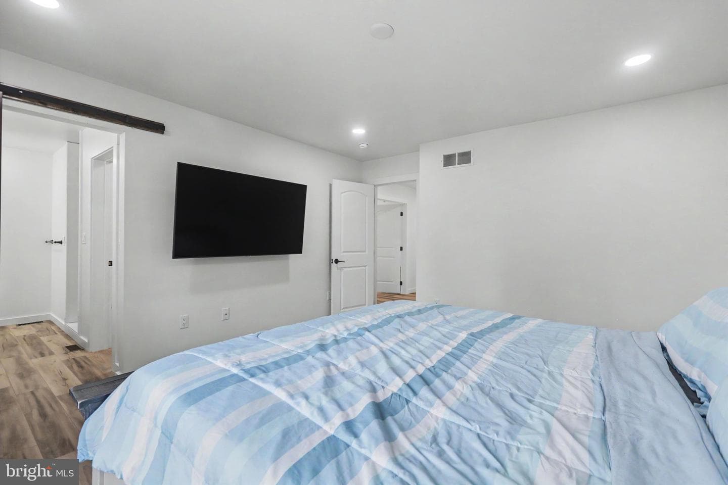 12 Oak Lane photo 21