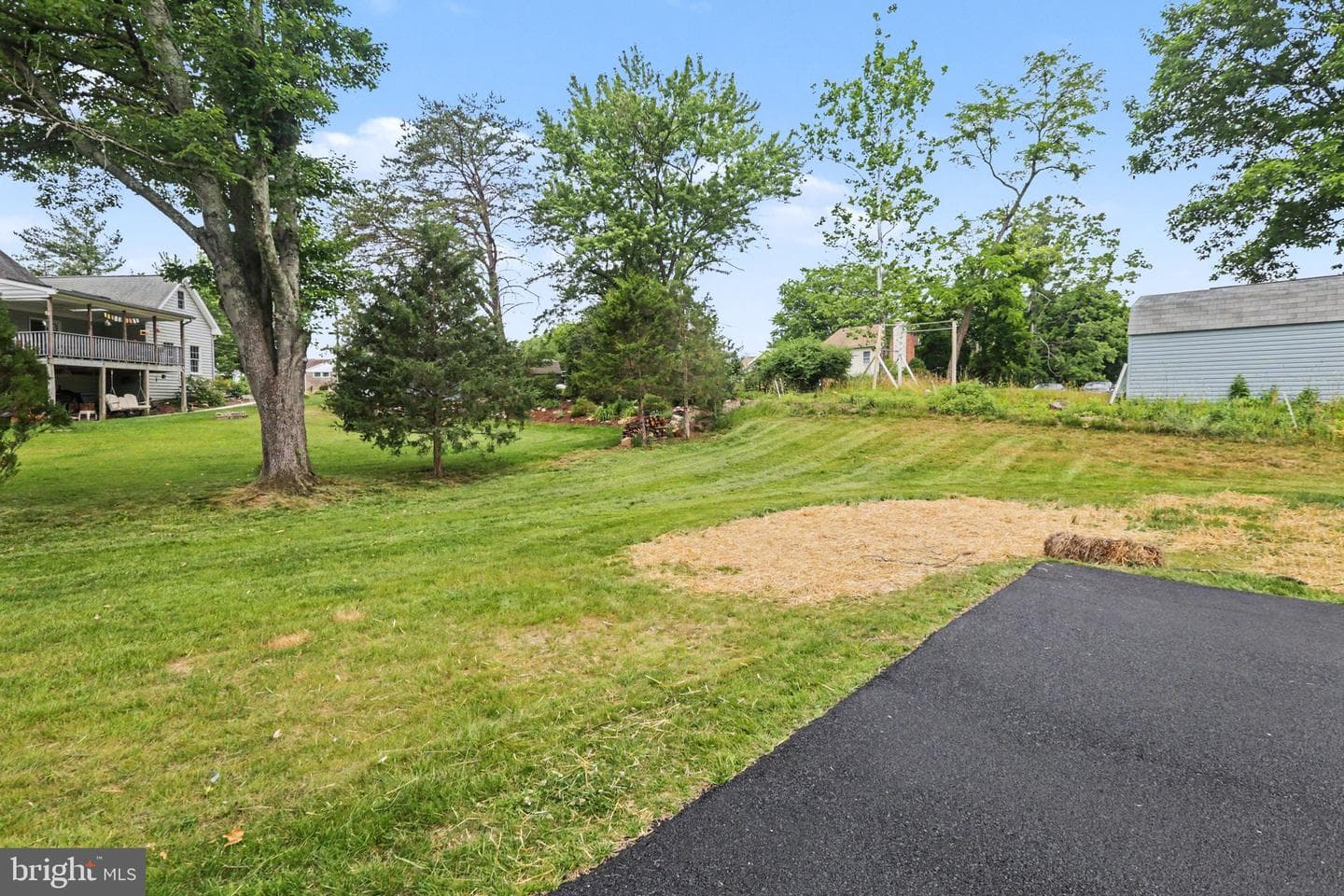 12 Oak Lane photo 42