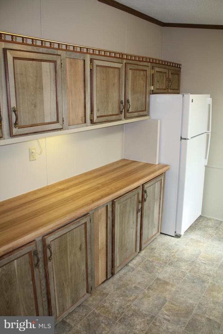 1 Larken Lane photo 10