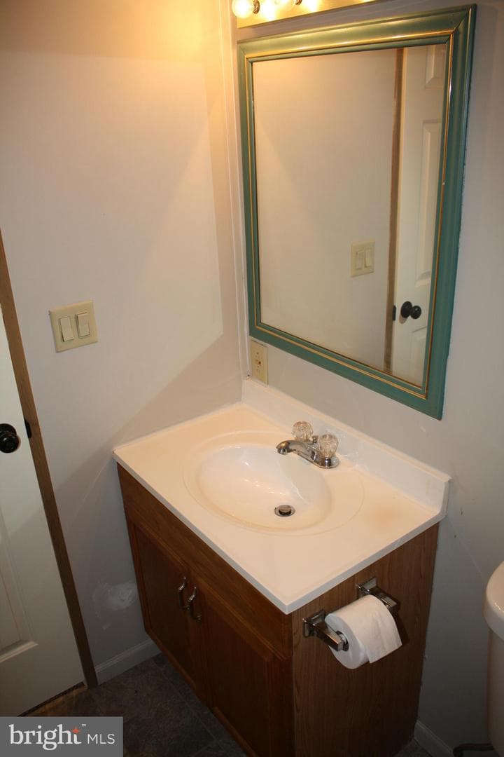 1 Larken Lane photo 17