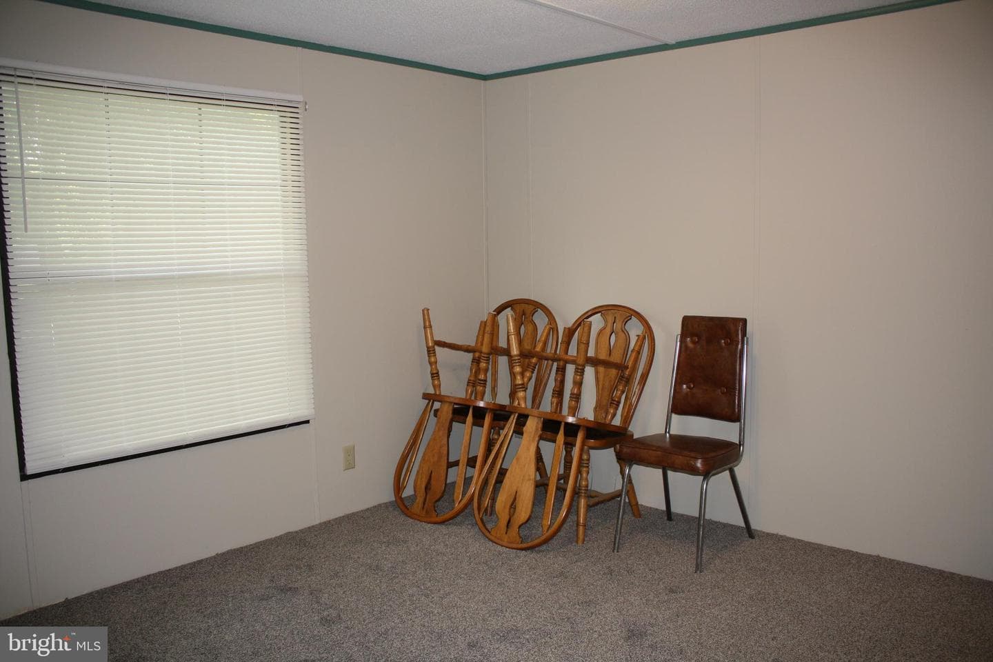 1 Larken Lane photo 19