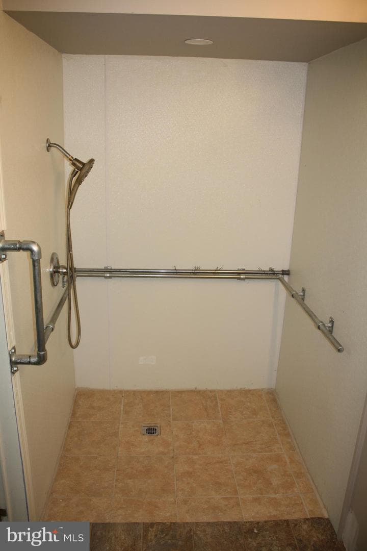 1 Larken Lane photo 9