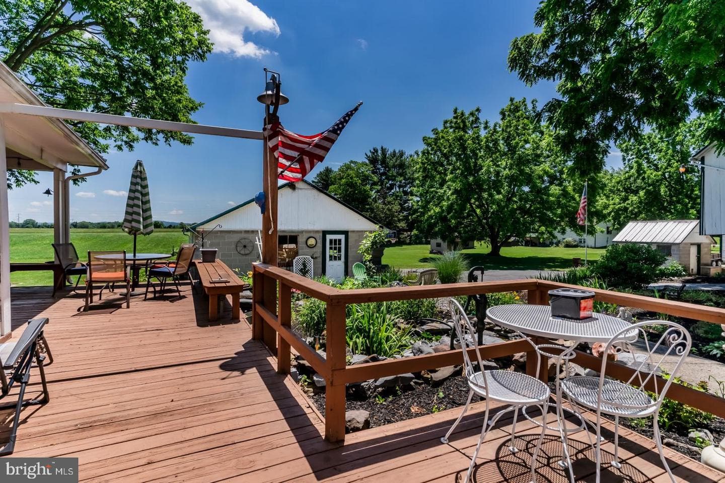 895 Eppley Road photo 34