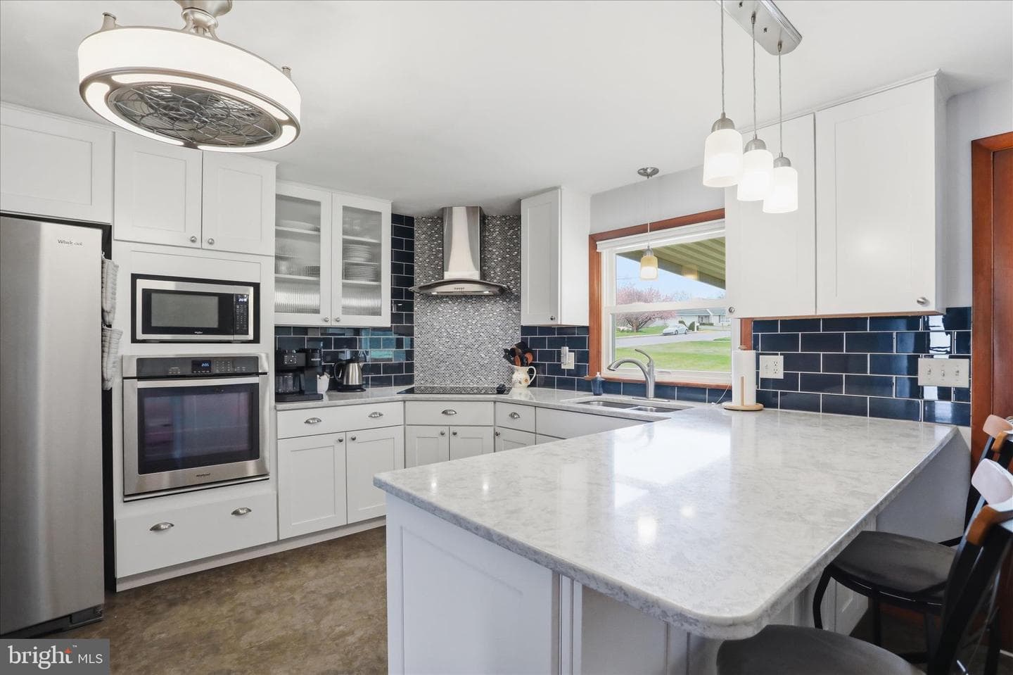 630 Charles Street photo 12
