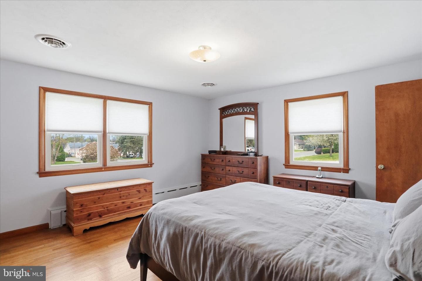 630 Charles Street photo 25
