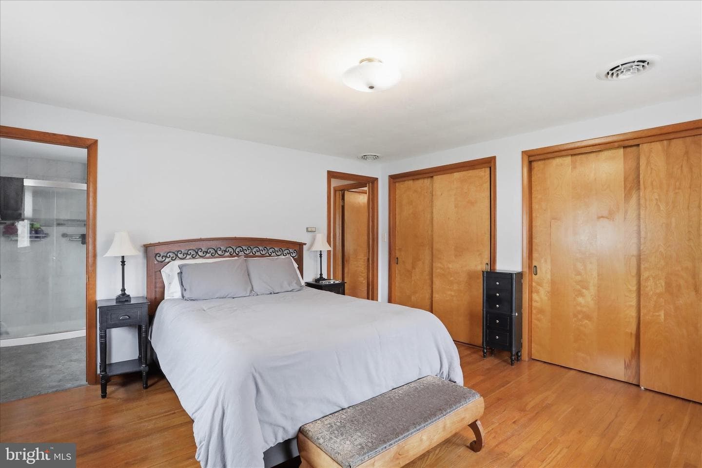 630 Charles Street photo 26
