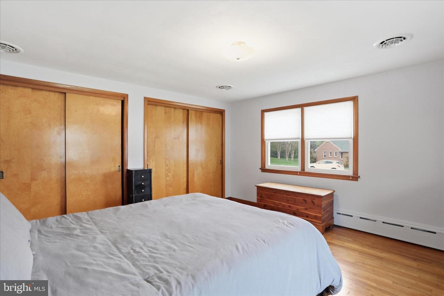 630 Charles Street photo 27