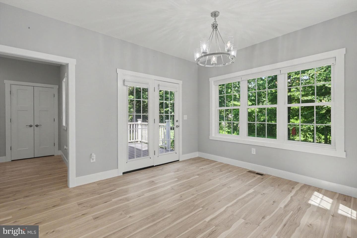 826 Sandbank Road photo 14
