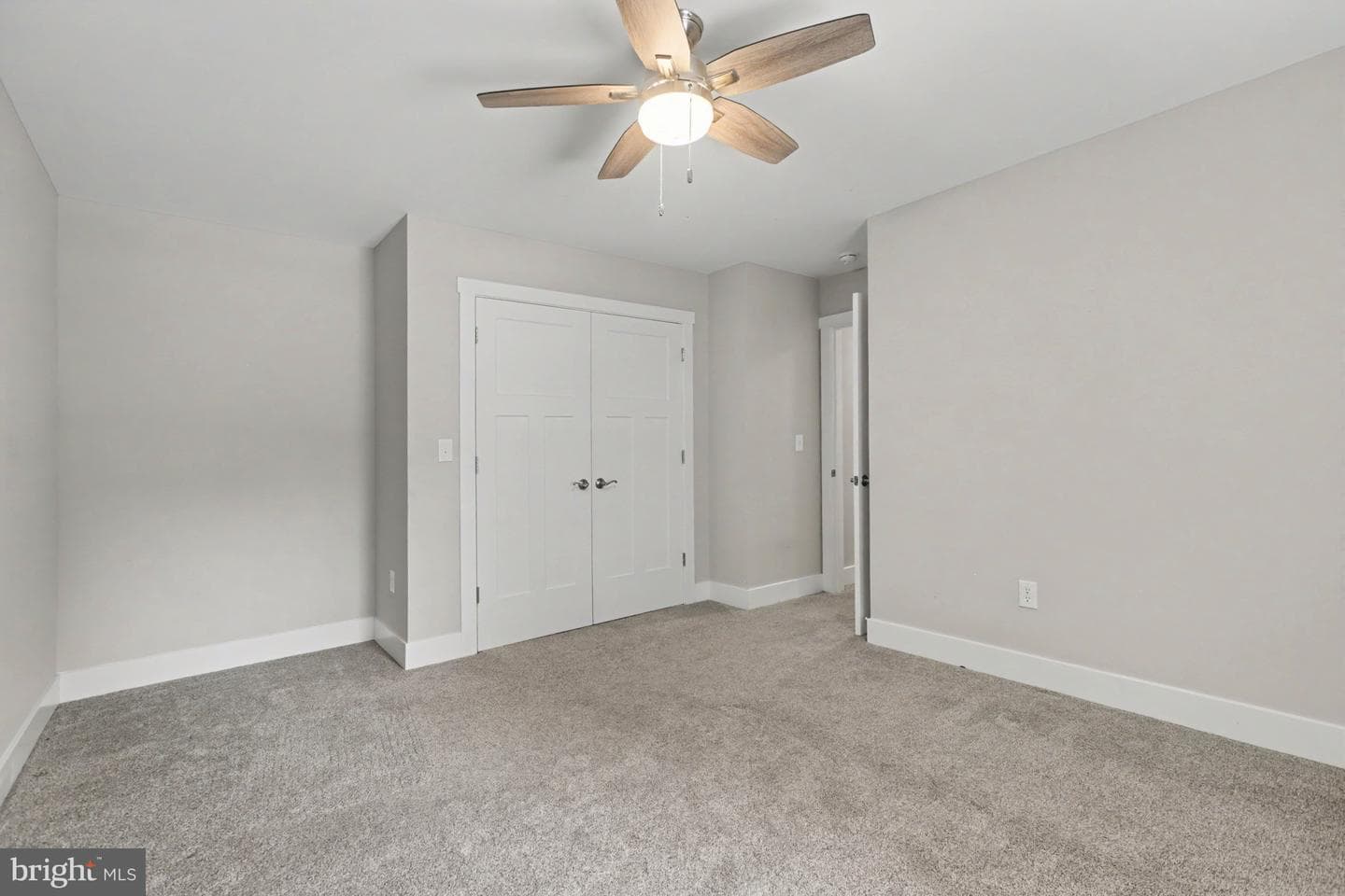 826 Sandbank Road photo 30