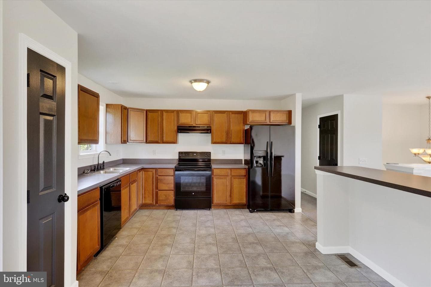 207 Pike Court photo 8