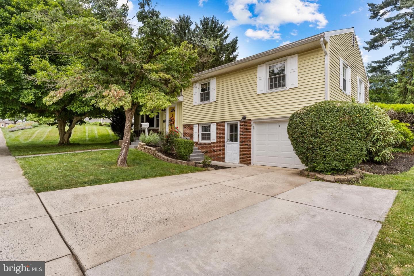 2 Brentwood Road photo 32
