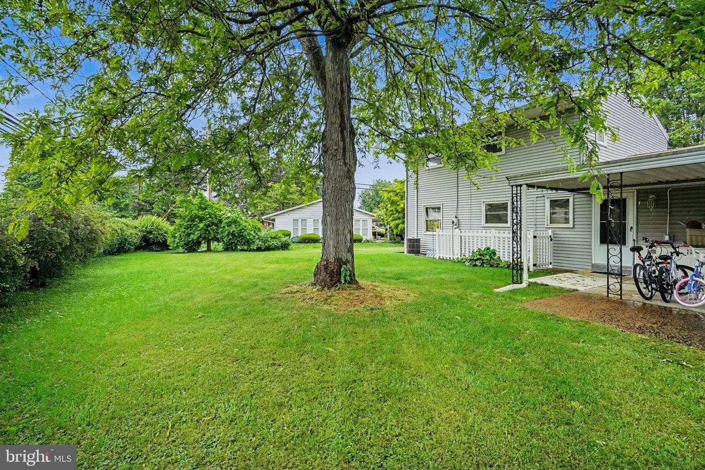 100 Lancaster Boulevard photo 24