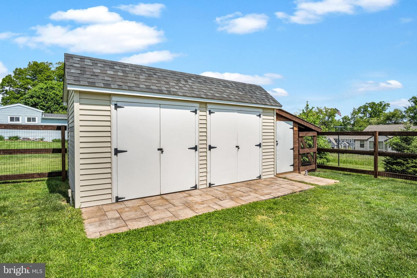 1257 Rossmoyne Road photo 35