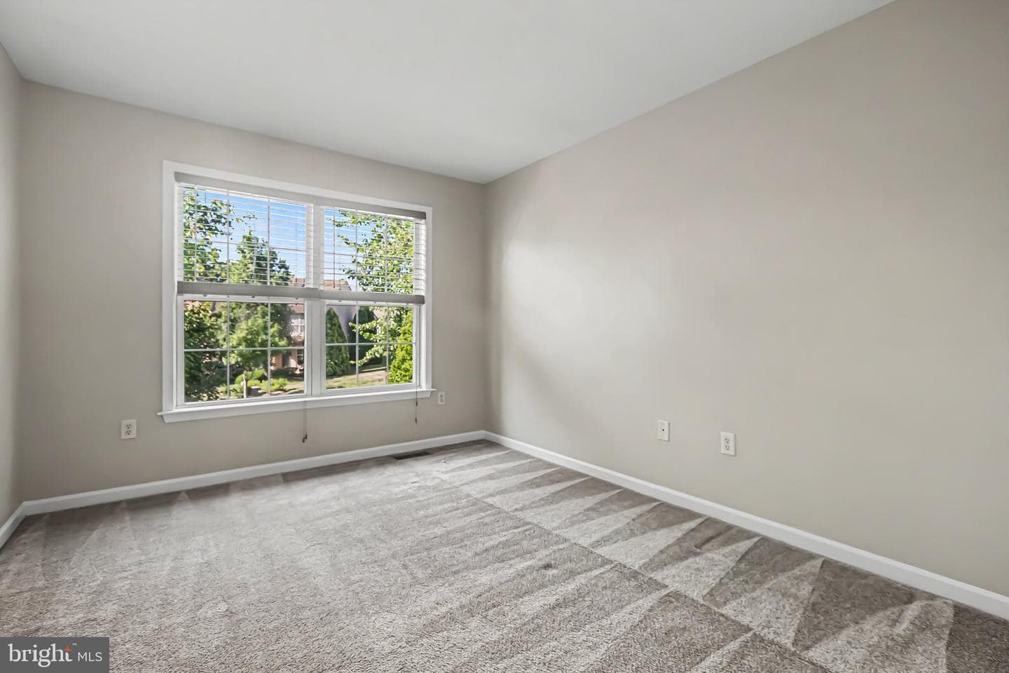1247 Cross Creek Drive photo 11