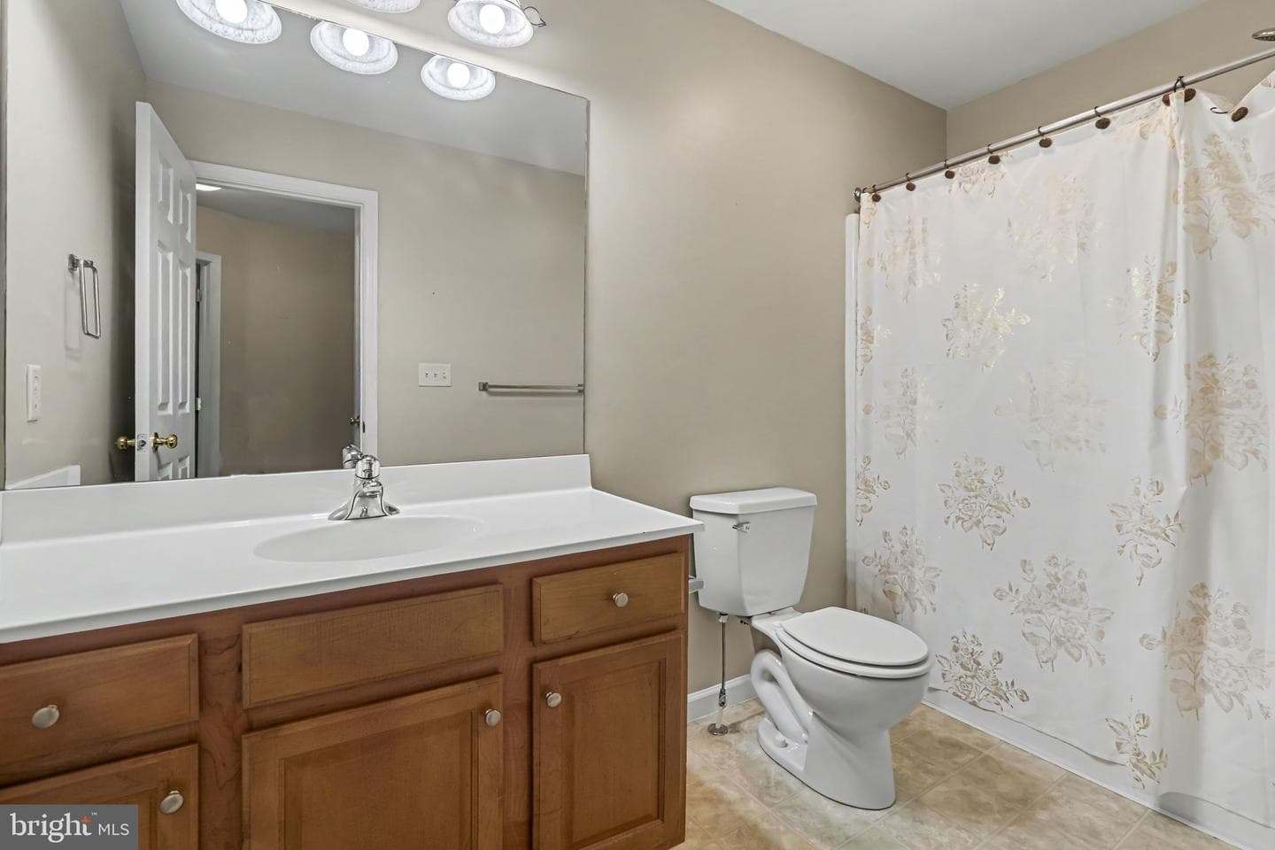 1247 Cross Creek Drive photo 13