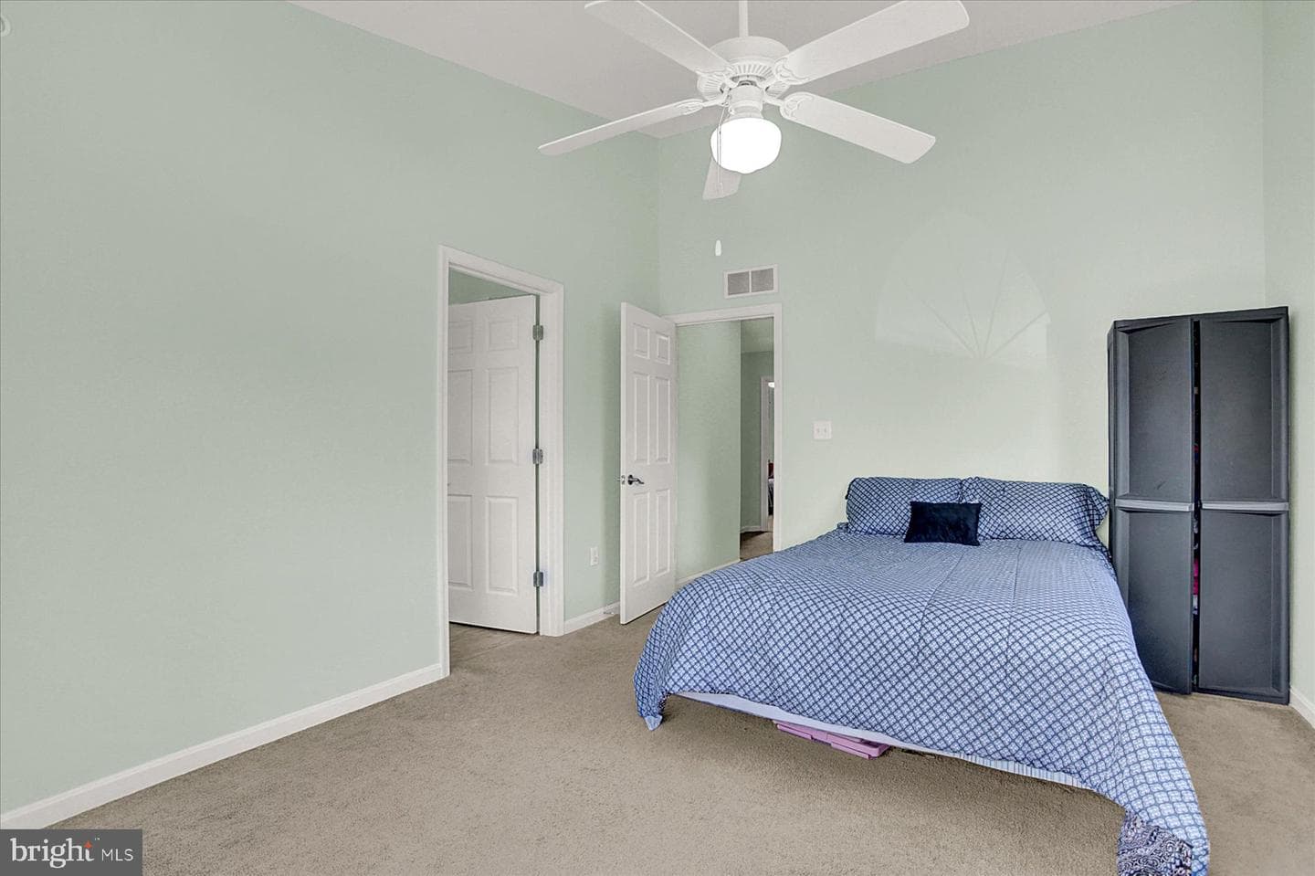349 Melbourne Lane photo 15
