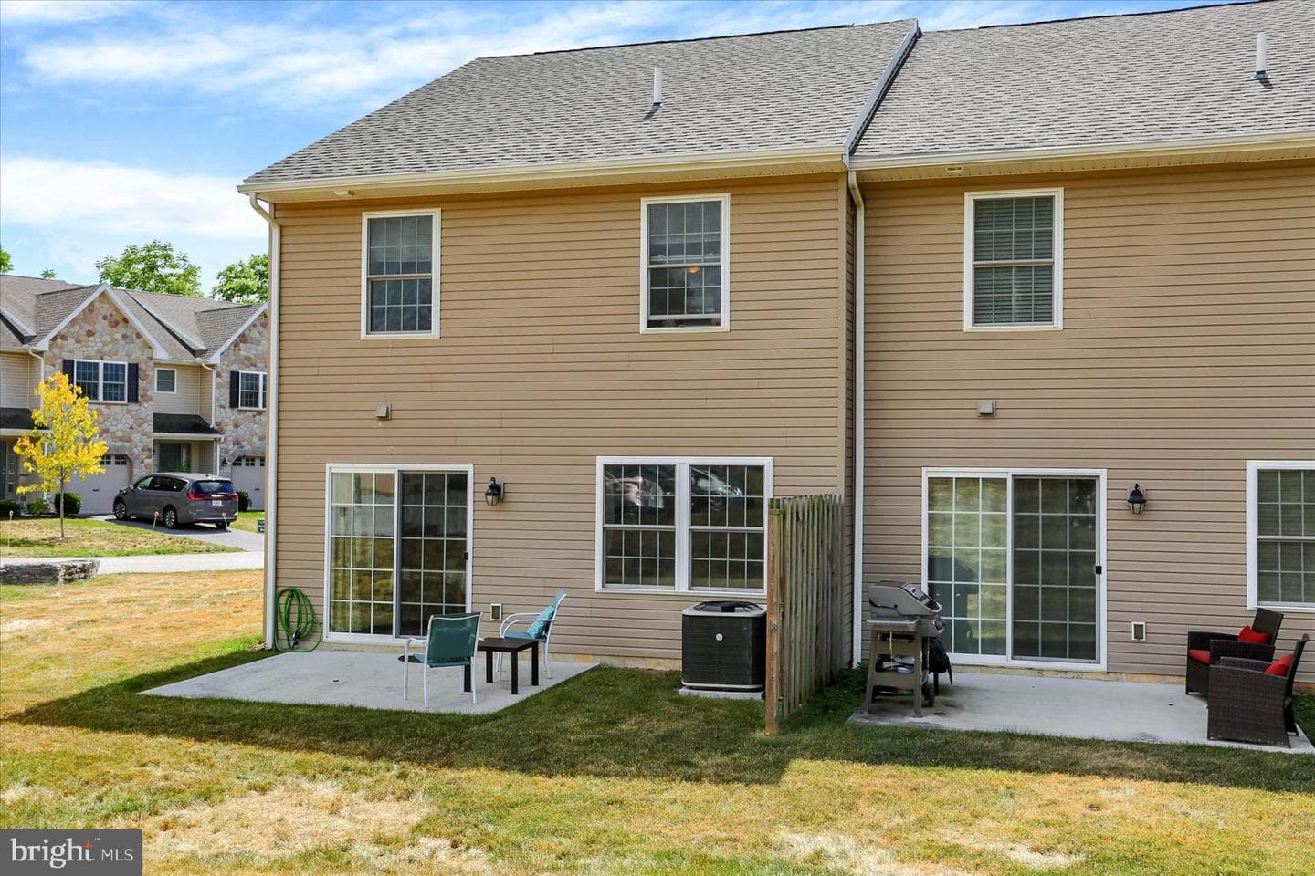 349 Melbourne Lane photo 32