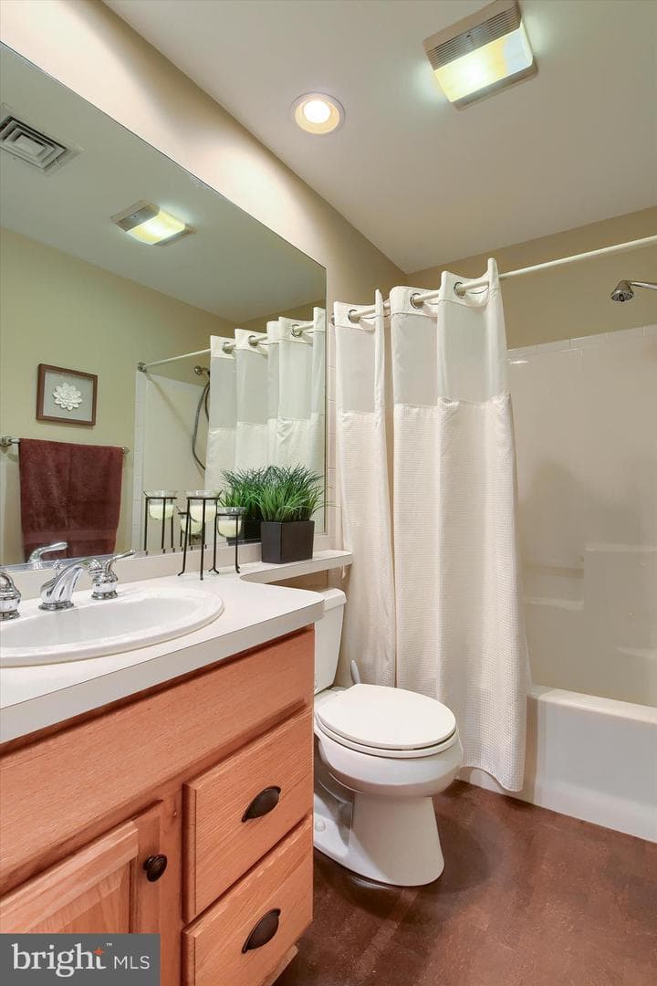 38 Ridgeway Drive photo 19