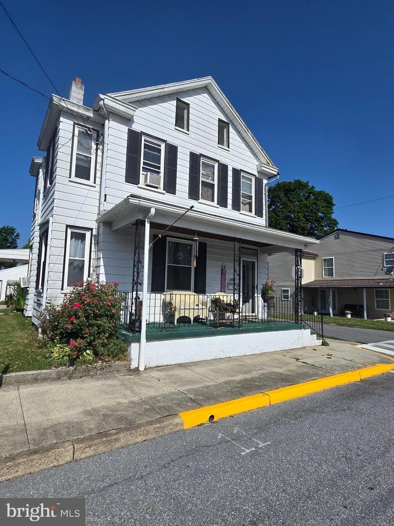 113 Chestnut Street, Mount Holly Springs