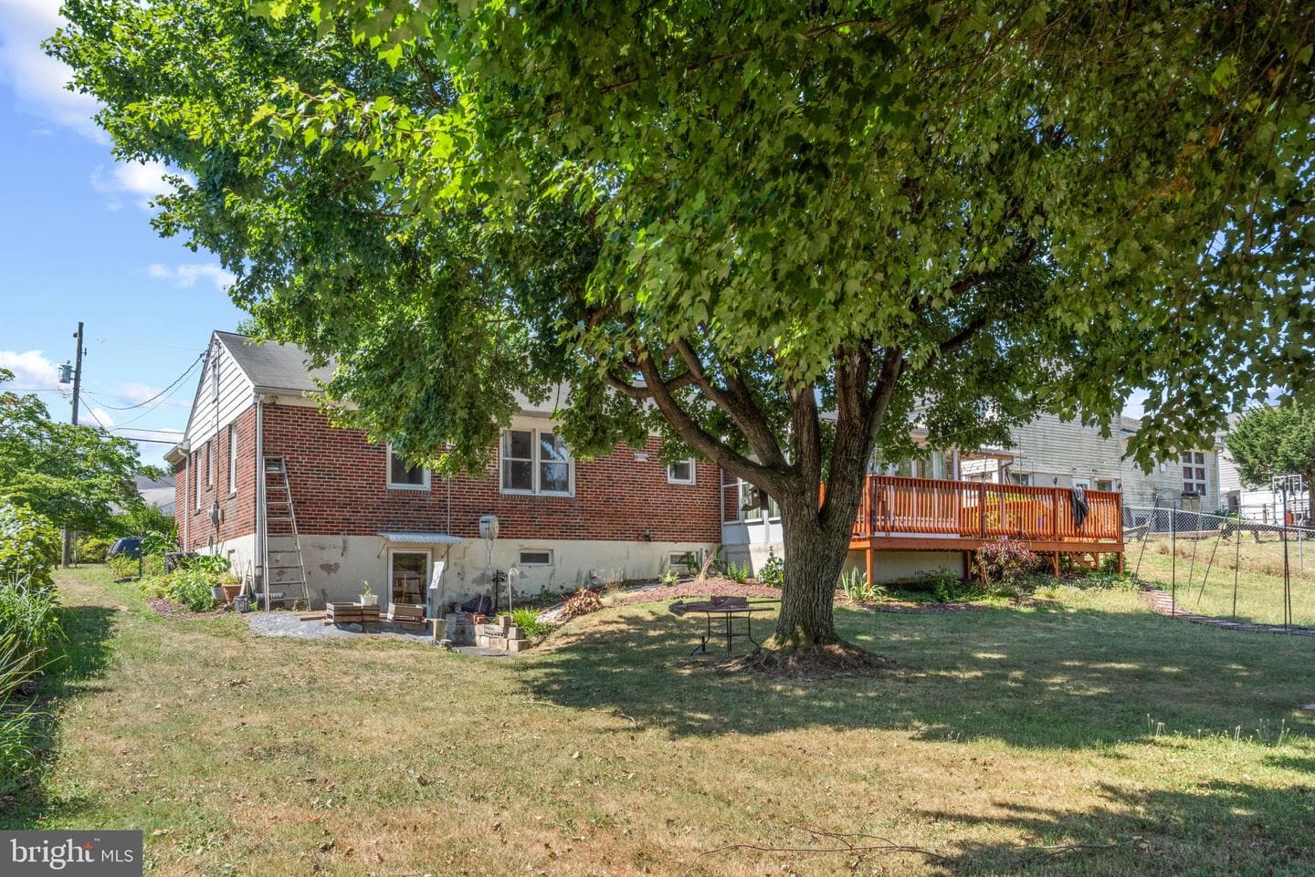 14 Sharon Road photo 35