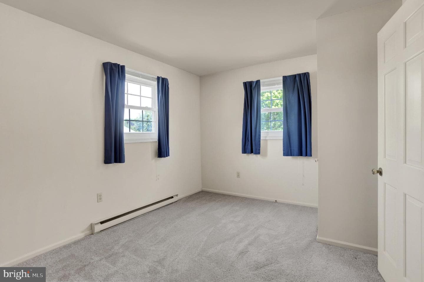 909 Wakefield Avenue photo 27