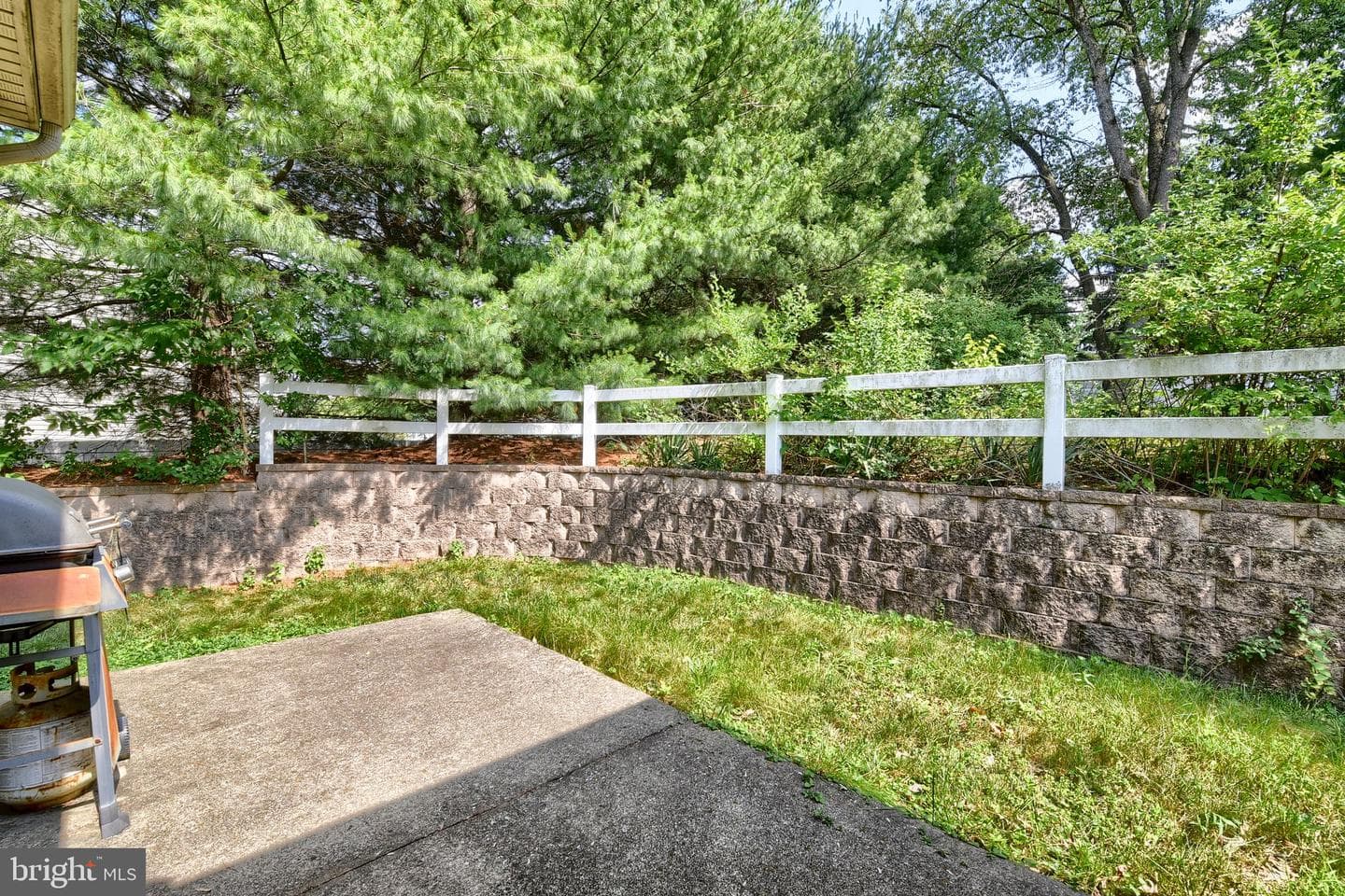 41 Woodmyre Lane photo 37