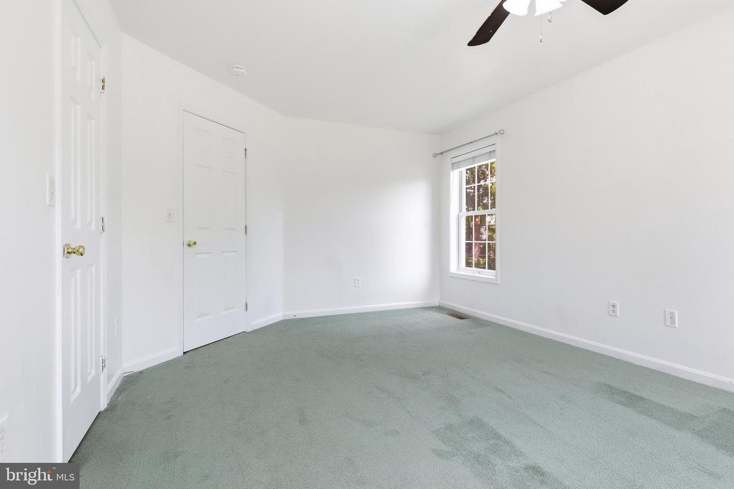 2 Forgedale Dr photo 31