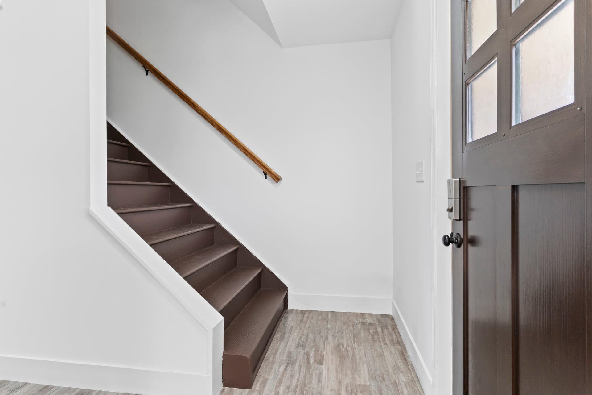 222 Chester Road photo 10