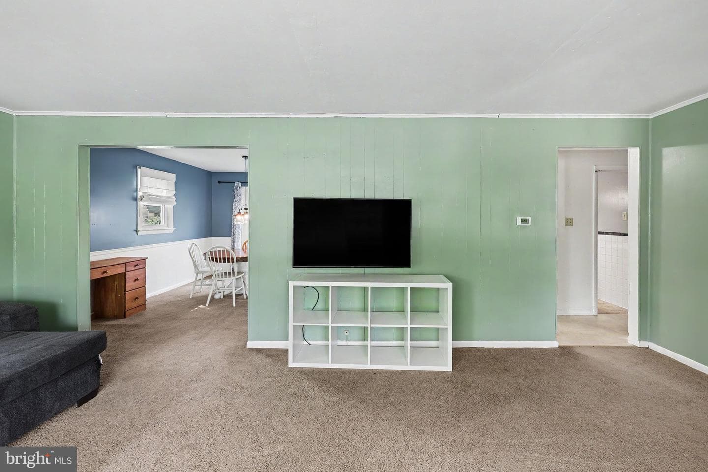 815 Fairview Road photo 4
