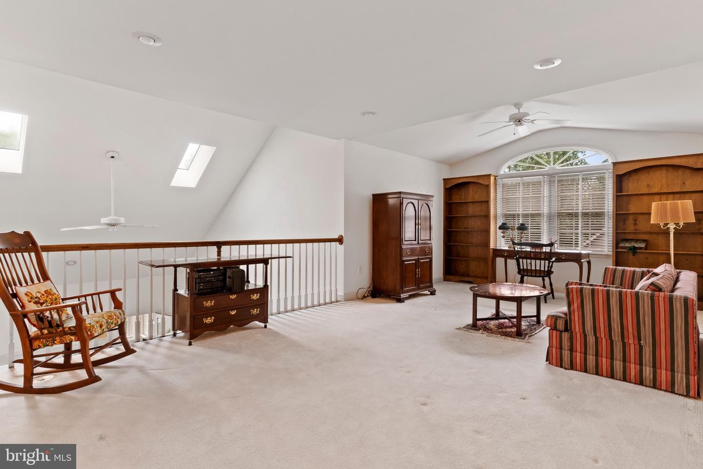 536 Bridgeview Drive photo 25