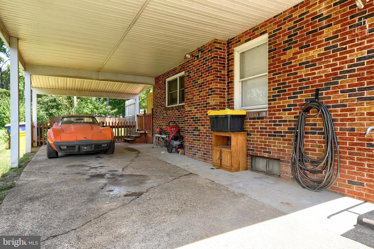 4112 Rosemont Avenue photo 5