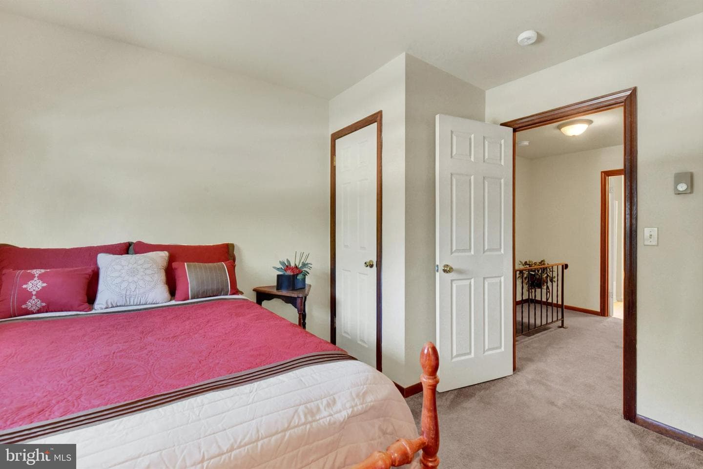 202 Marion Avenue photo 11