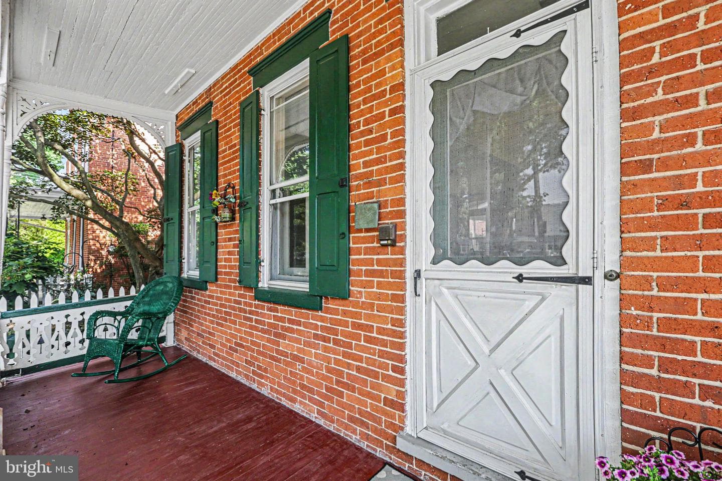 215 Walnut Street photo 27