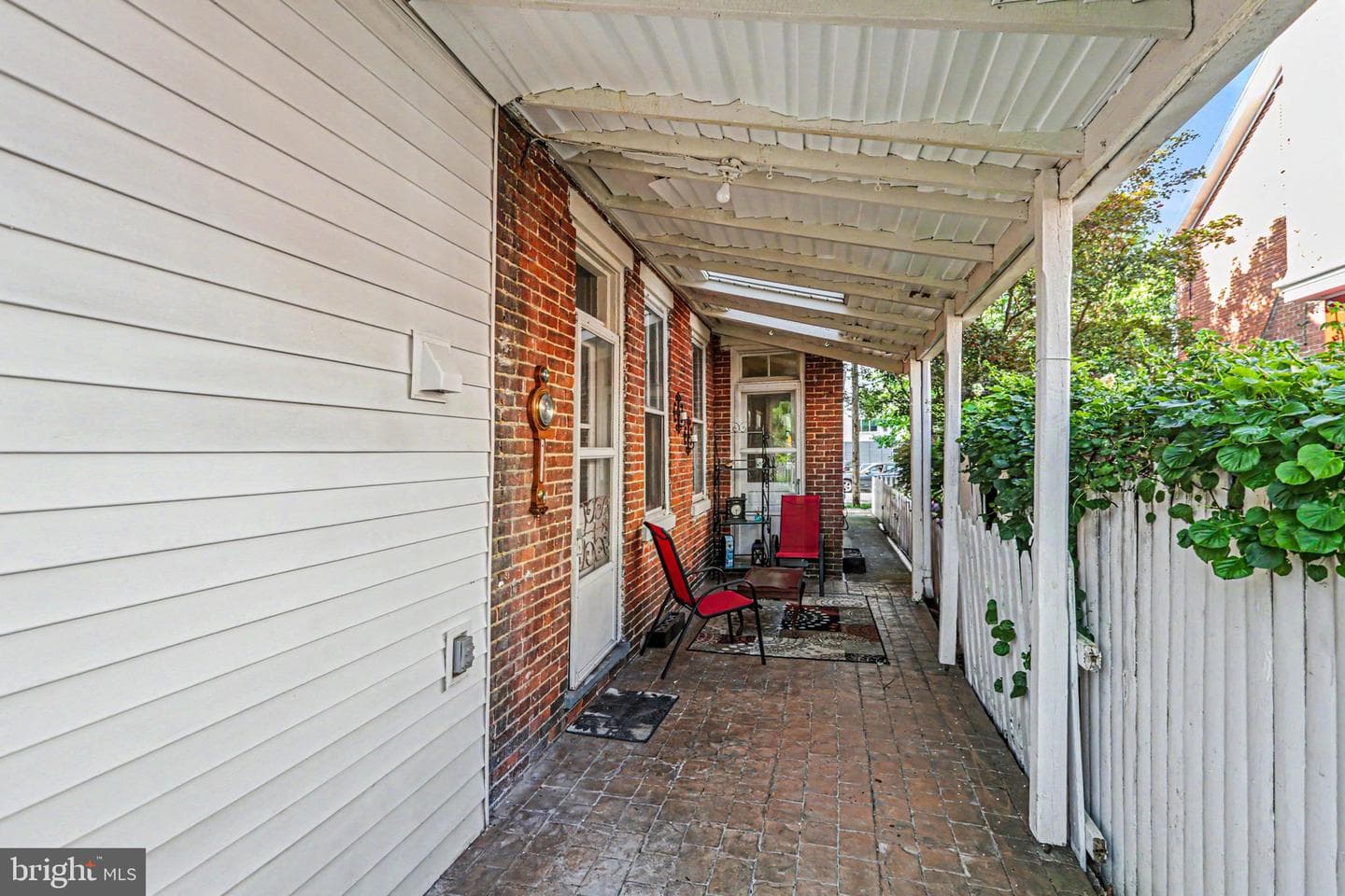 215 Walnut Street photo 28