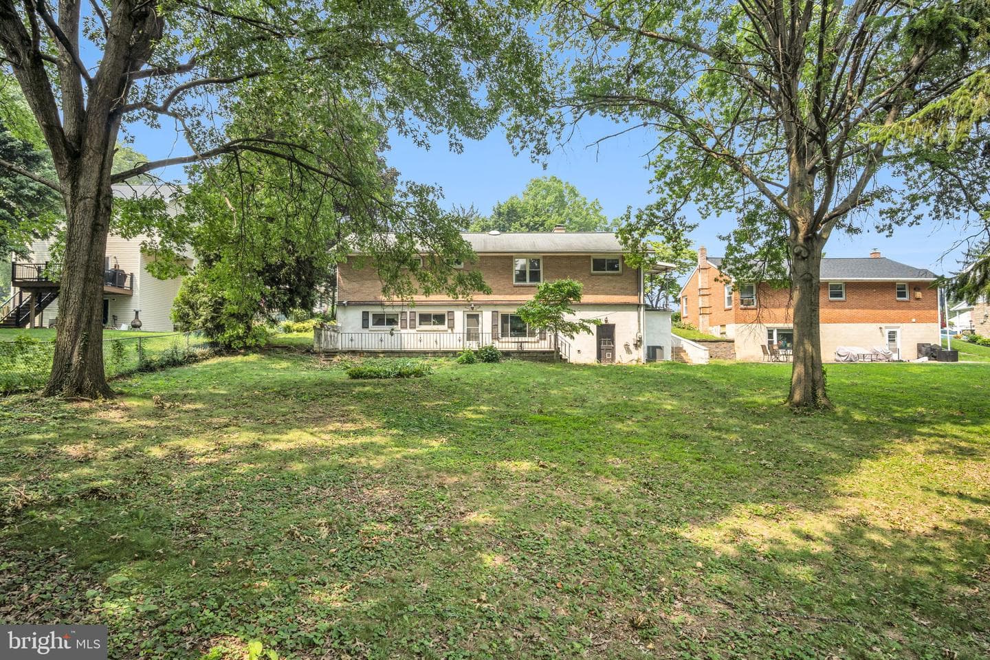 2201 Logan Street photo 36