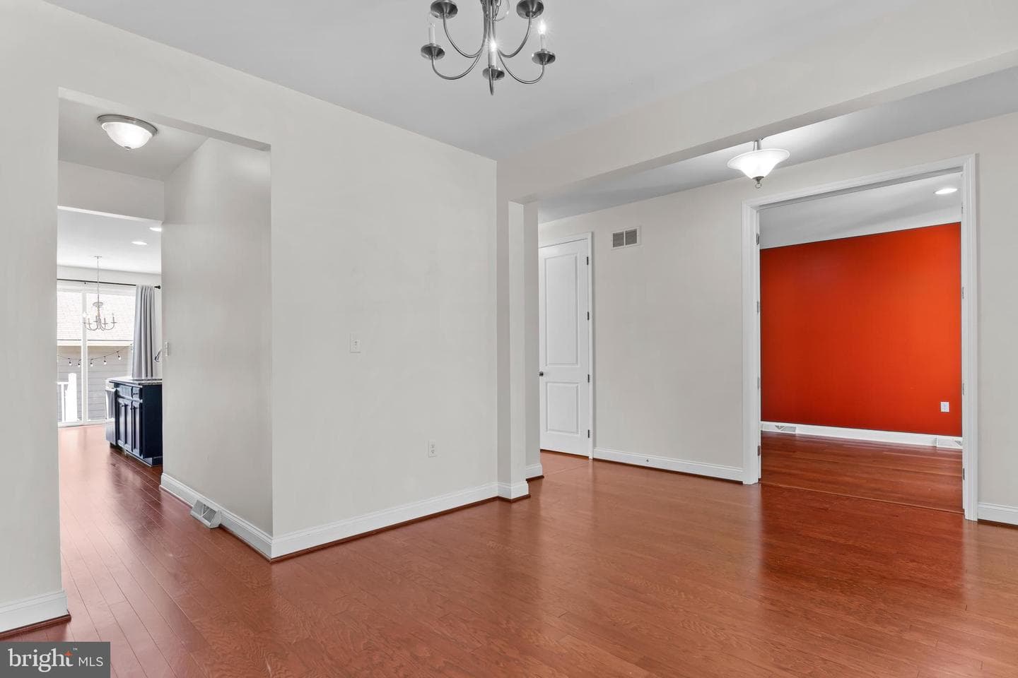 524 Shaw photo 10