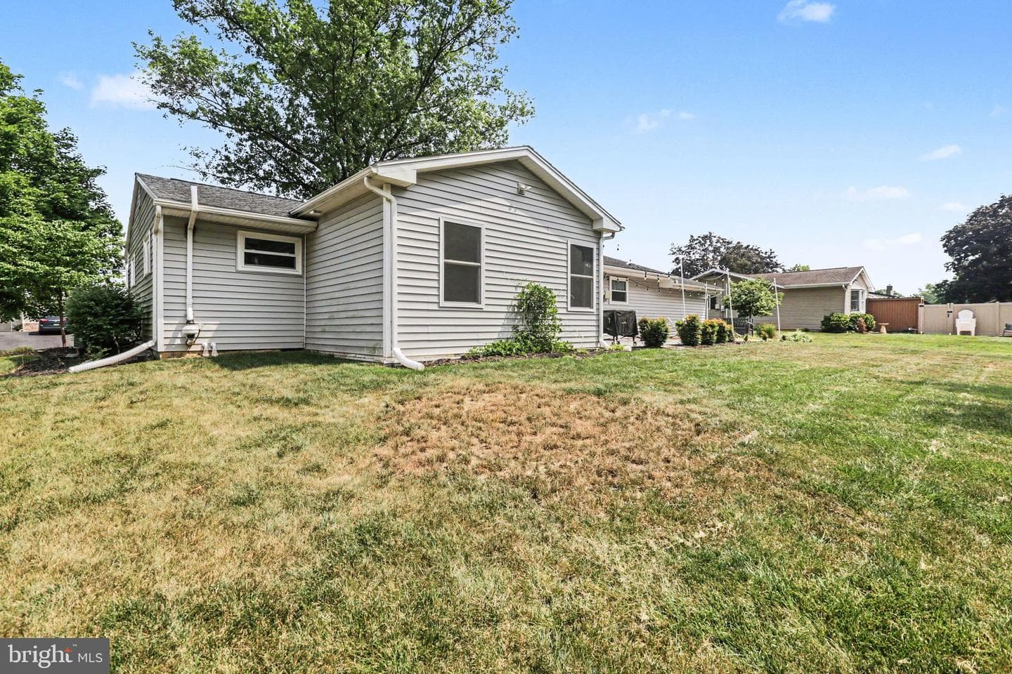 8 Longview Drive photo 27